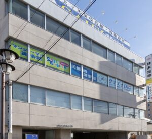 株式会社ライフコミュニケーションまでの経路③ビル外観正面